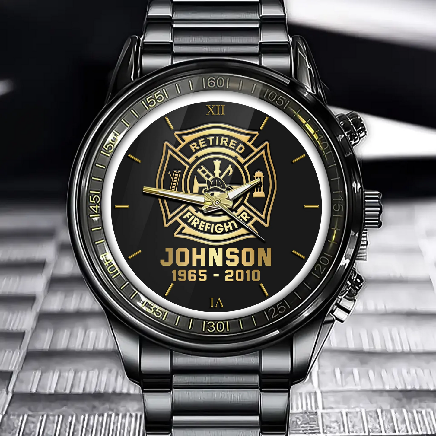 Personalisierter Feuerwehrmann im Ruhestand, benutzerdefinierter Name und Dienstzeit Armbanduhr