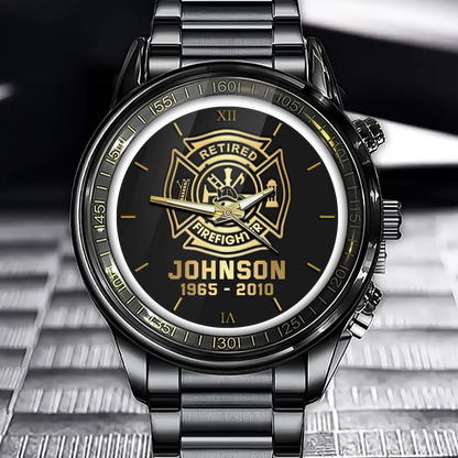 Personalisierter Feuerwehrmann im Ruhestand, benutzerdefinierter Name und Dienstzeit Armbanduhr